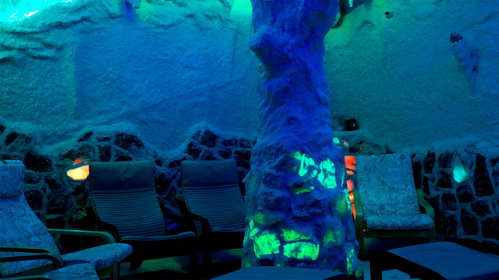 Витягування хребта